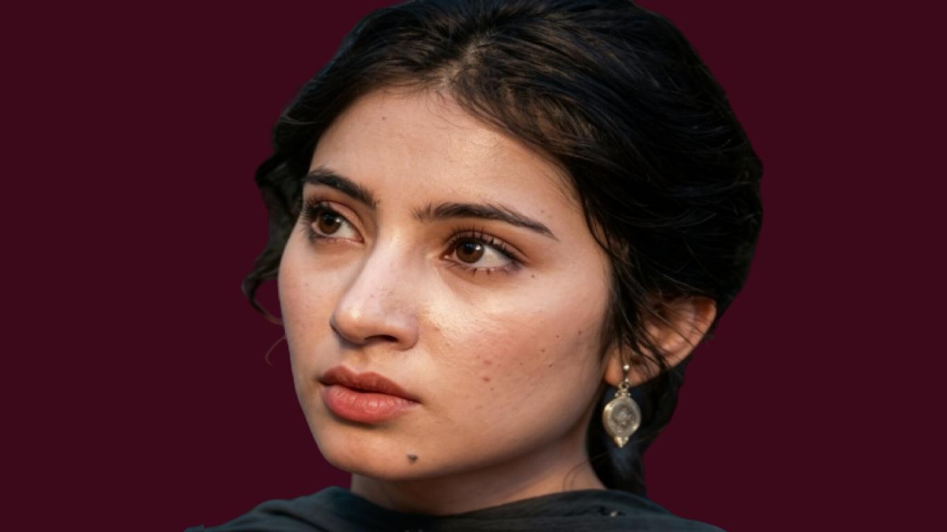 Sara arjun portrait 1366x768